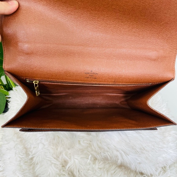 SOLD ONLINE - Picture 7 of 16